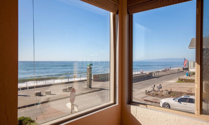 Pacifica Apartment | Beachfront Ocean Views 20 mins to San Francisco! (Neptune 3)