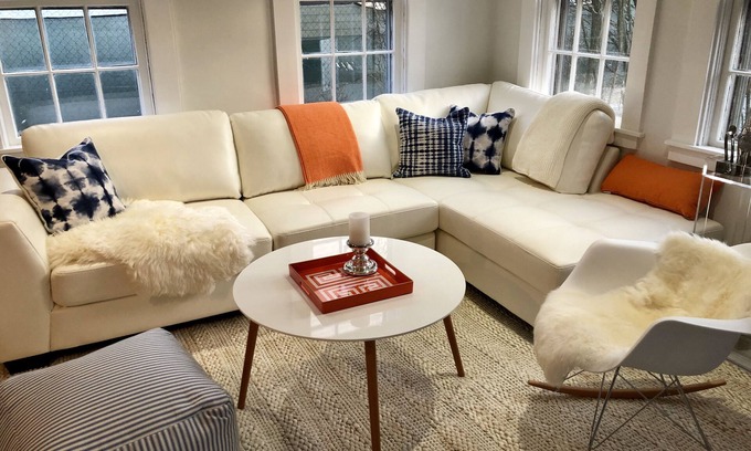 Nantucket Town House | Beachy right near “Children’s” Beach, near town and walking distance from Ferry.