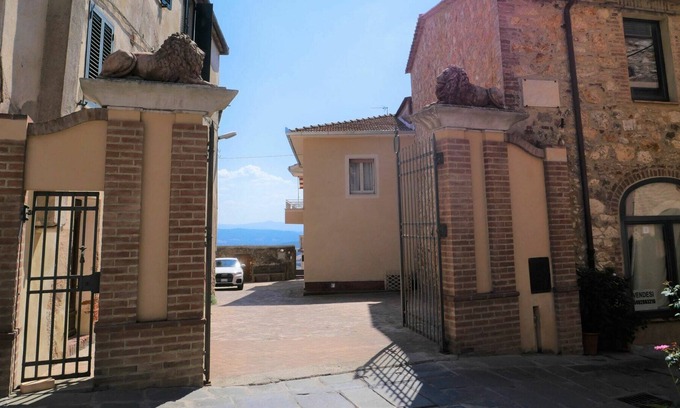 Civitella Marittima Apartment | Beautiful apartment for 4 guests with A/C, WIFI, TV, balcony and parking