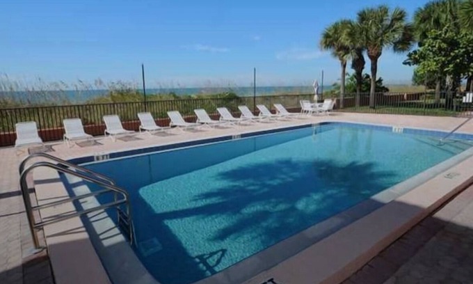 Indian Shores Condo | beautiful condo in beach with huge balcony.