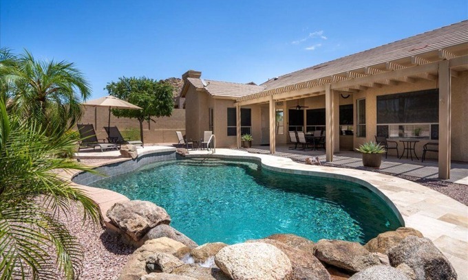 East Mesa House | Beautiful Gated Desert Home, 4 bd/2 bth, Htd Pool, Game Room, Golf, Hiking