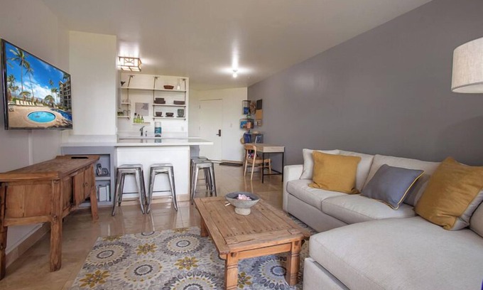 Kihei Condo | Beautiful Groundfloor Condo with Ocean Views, Steps to Beach Pool & More!