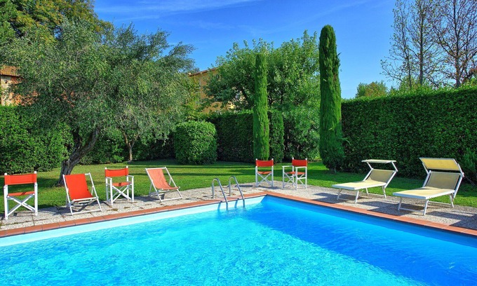Capannori Villa | Beautiful private villa with private pool, WIFI, A/C, TV, terrace and panoramic view, close to L.