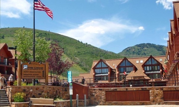 North Park City Condo | Beautiful Park City Mountain Resort, Hiking, Mountain biking, Ski-in/Ski-out