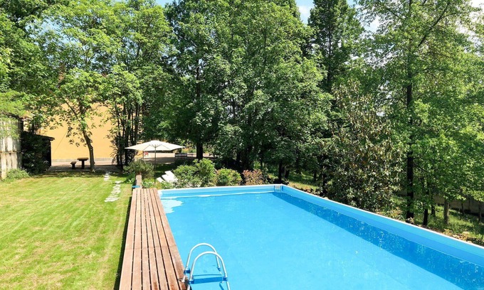 Ferrere House | Beautiful private villa for 12 guests with WIFI, private pool, TV, terrace and pets allowed