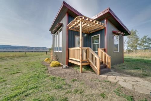 Livingston House | Beautiful Ranch Cottage - 45 Mi to Yellowstone NP!