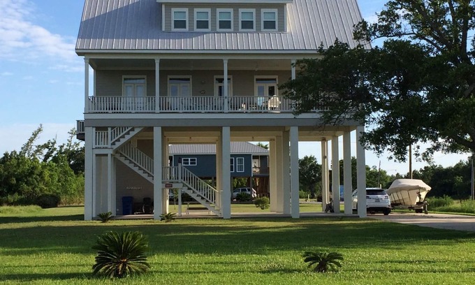 Bay St Louis House | Beautiful, Two-story House On The Water With 150' Private Pier!