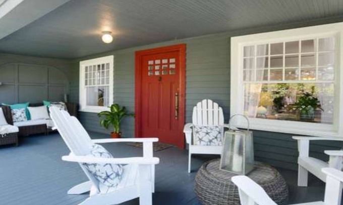 Venice House | Beautifully Renovated Venice Beach Craftsman - Prime Location!