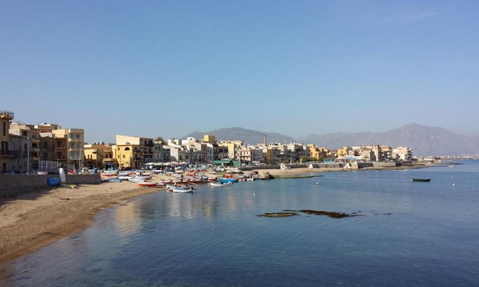Aspra Bed & Breakfast | Bed And Breakfast Marina d'Aspra