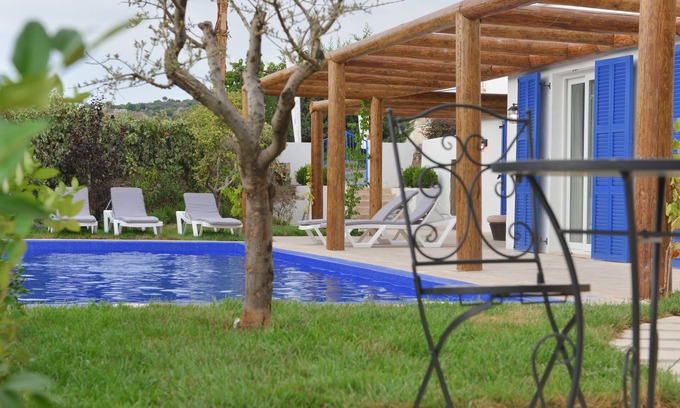 Kfardebian Bed & Breakfast | Beit Riyad