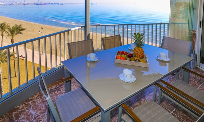 La Pineda Apartment | BELL PINEDA