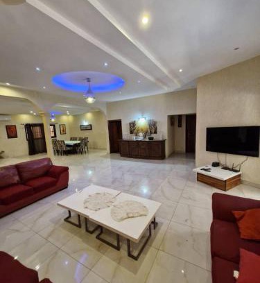 Lome Villa | Belle Villa avec Jacuzzi à Adidogomé