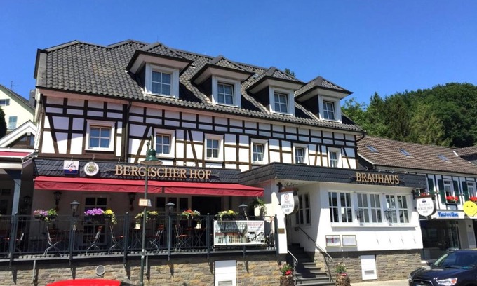 Overath House | Bergischer Hof