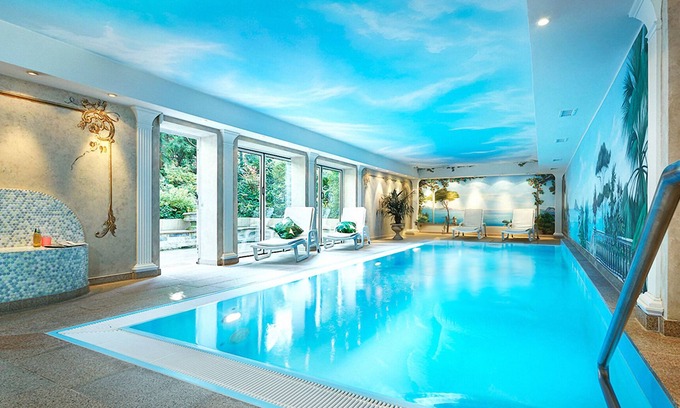 Charlottenburg-Wilmersdorf Hotel | Bernstein Villa Kastania