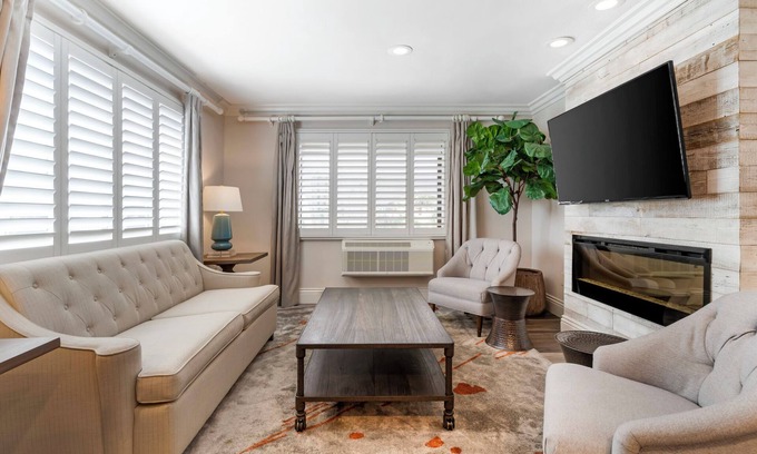 Healdsburg Hotel | Best Western Dry Creek Inn