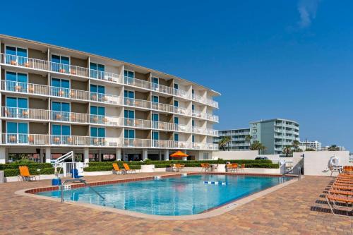 East Daytona Hotel | Best Western Plus Daytona Inn Seabreeze