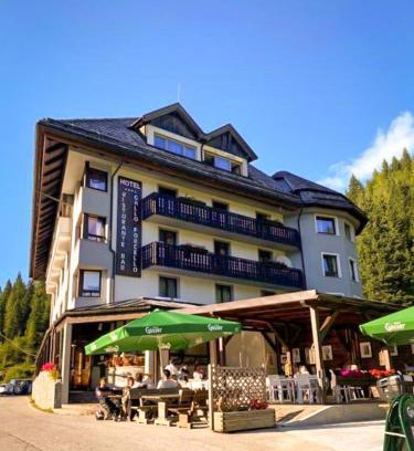 Passo Pramollo Hotel | Biker Hotel Al Gallo Forcello
