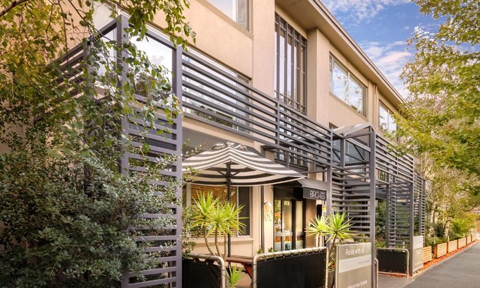 East Melbourne Apartment | Birches Serviced Apartments