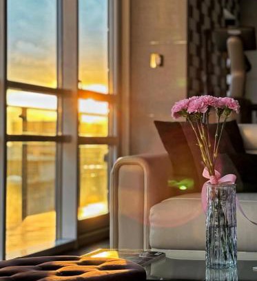 Mirow Apartment | Black Pearl - Amazing City View, 130 sqm
