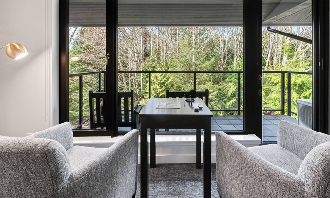 Ucluelet Hotel | Black Rock Oceanfront Resort