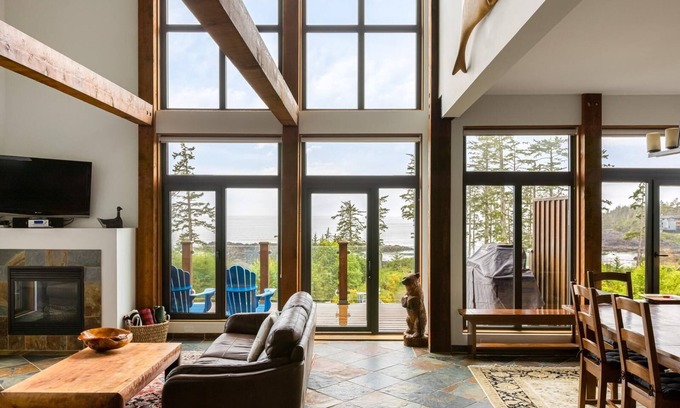 Ucluelet House | Black Rock Ridge