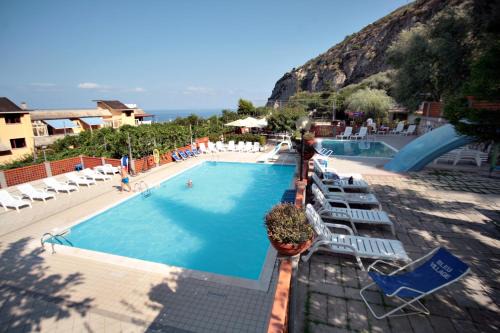 Meta Resort | Bleu Village