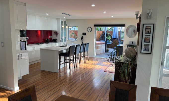 Blockhouse Bay House | Blockhouse Bay Beauty