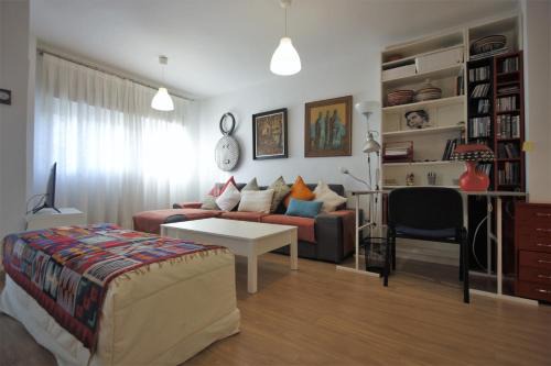Mairena del Aljarafe Apartment | Bonito apart. con PARKING Y PISCINA