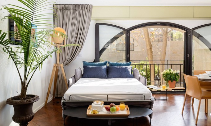 Jerusalem City Centre Apartment | Boutique & Comfort in David's Village by FeelHome