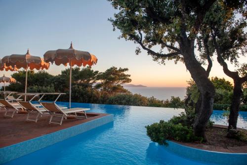 Cala Piccola Hotel | Boutique Hotel Torre Di Cala Piccola
