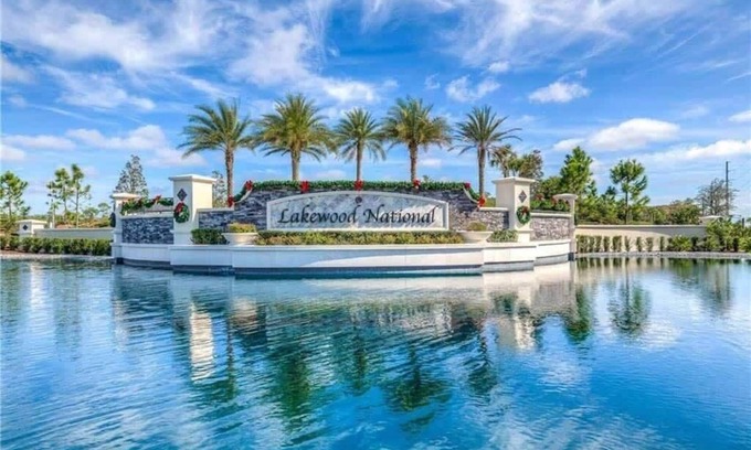 Lakewood Ranch Condo | Bradenton/Lakewood National golf community -Commander Golf Course - Hole #11