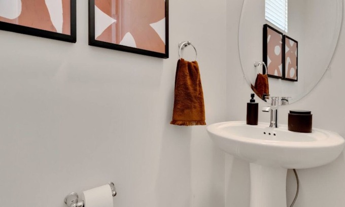 Brandywine House | Brand New 3-Bedroom Townhouse Beautifully Constructed In Brandywine With WiFi