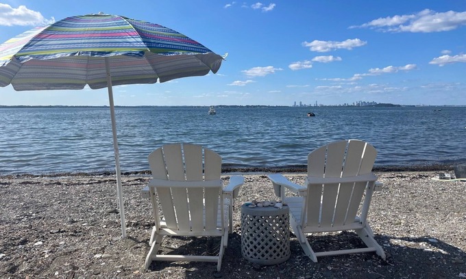 Quincy House | Brand New Beachfront Home close to Boston & Cape Cod