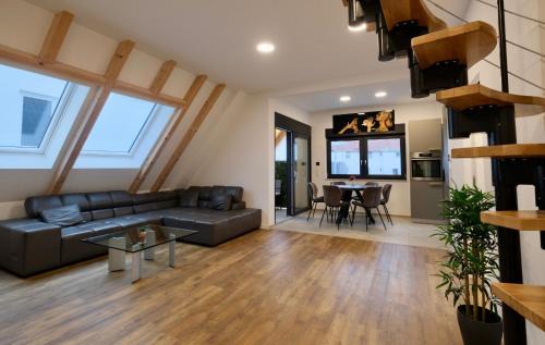 Stuttgart Apartment | Brandneues Stadtglanz Apartment
