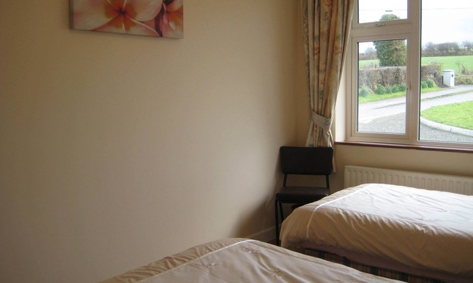 Tralee Cottage | Breenville FarmHouse