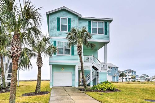 Red Fish Cove House | Breezy Galveston House with 2 Decks and Ocean Views!
