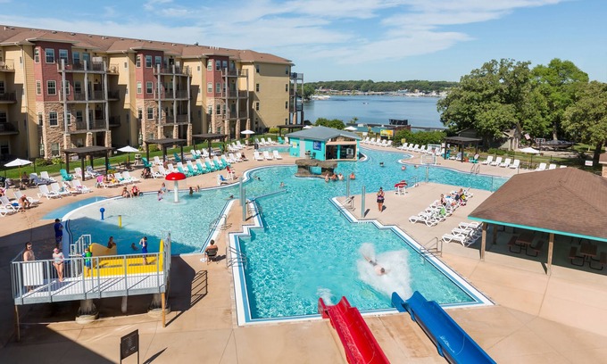 Arnolds Park Resort | Bridges Bay Resort