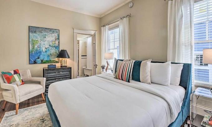 Crestline Heights Apartment | Bright Apartment 3 Mi to Downtown Birmingham!