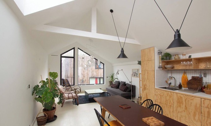 Montreuil House | Bright & Eco-Friendly Wooden Home – A Peaceful Retreat Near Paris