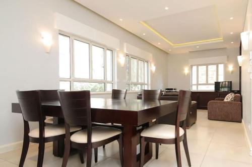 Rehavia Apartment | Bright, Spacious, & Homey Central Rechavia Residence