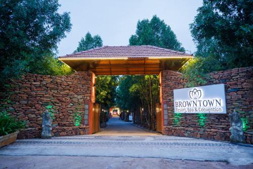 Chevella Resort | Brown Town Resort & Spa