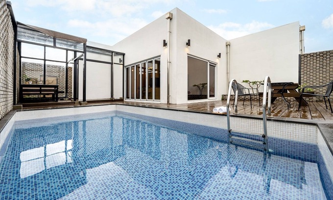 Byeonsan House | Buan Cordelia Pool Villa Pension