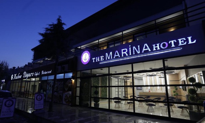Burhaniye Hotel | Burhaniye Marina Boutique Hotel