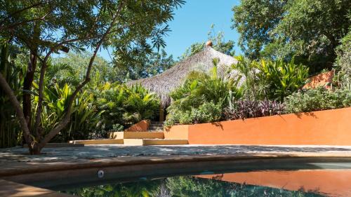 Mazunte Bed & Breakfast | Cabañas Amaia