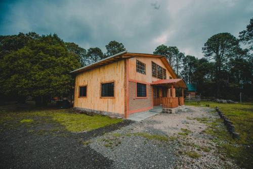 Pueblo Nuevo Ski Chalet | Cabañas La Fogata