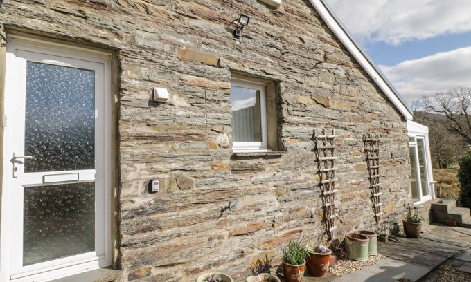 Maentwrog Cottage | Cabin ∙ 1 bedroom ∙ 2 guests