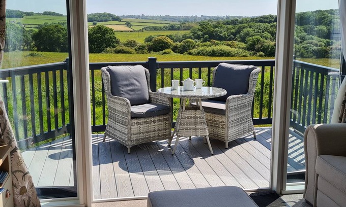 Cowes Cottage | Cabin ∙ 2 bedrooms ∙ 4 guests
