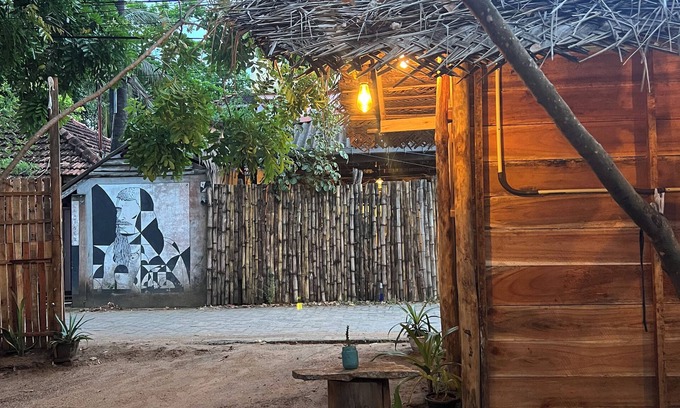 Pottuvil Division 2 Hotel | Cactus Arugambay