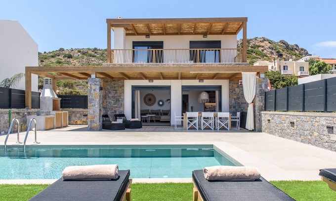 Sissi Villa | Calma Villa East