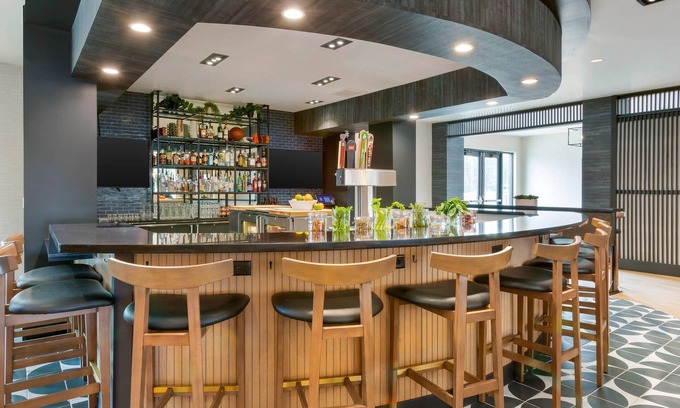 Spokane Hotel | Cambria Hotel Spokane Airport